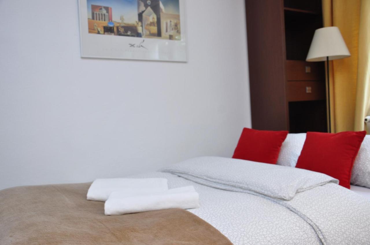 Prudentia Apartments Moko Economy Warszawa Exteriör bild